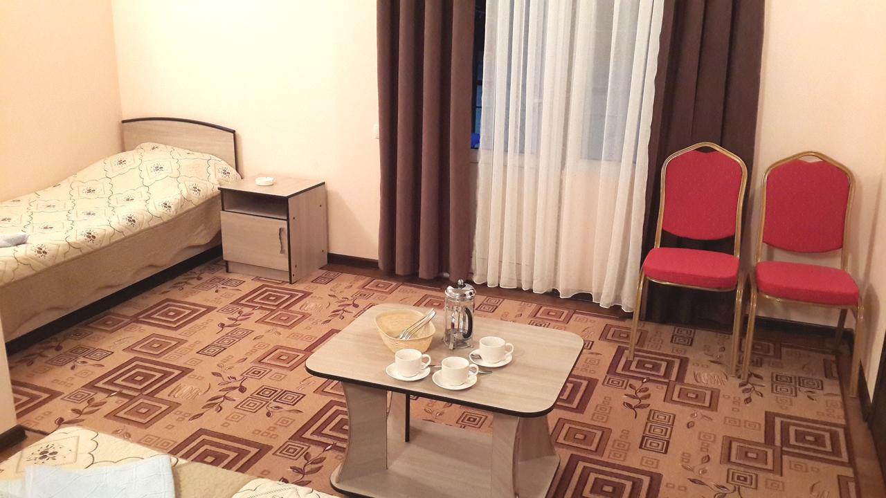 Mini-Pansionat Maksat شولبون آتا المظهر الخارجي الصورة